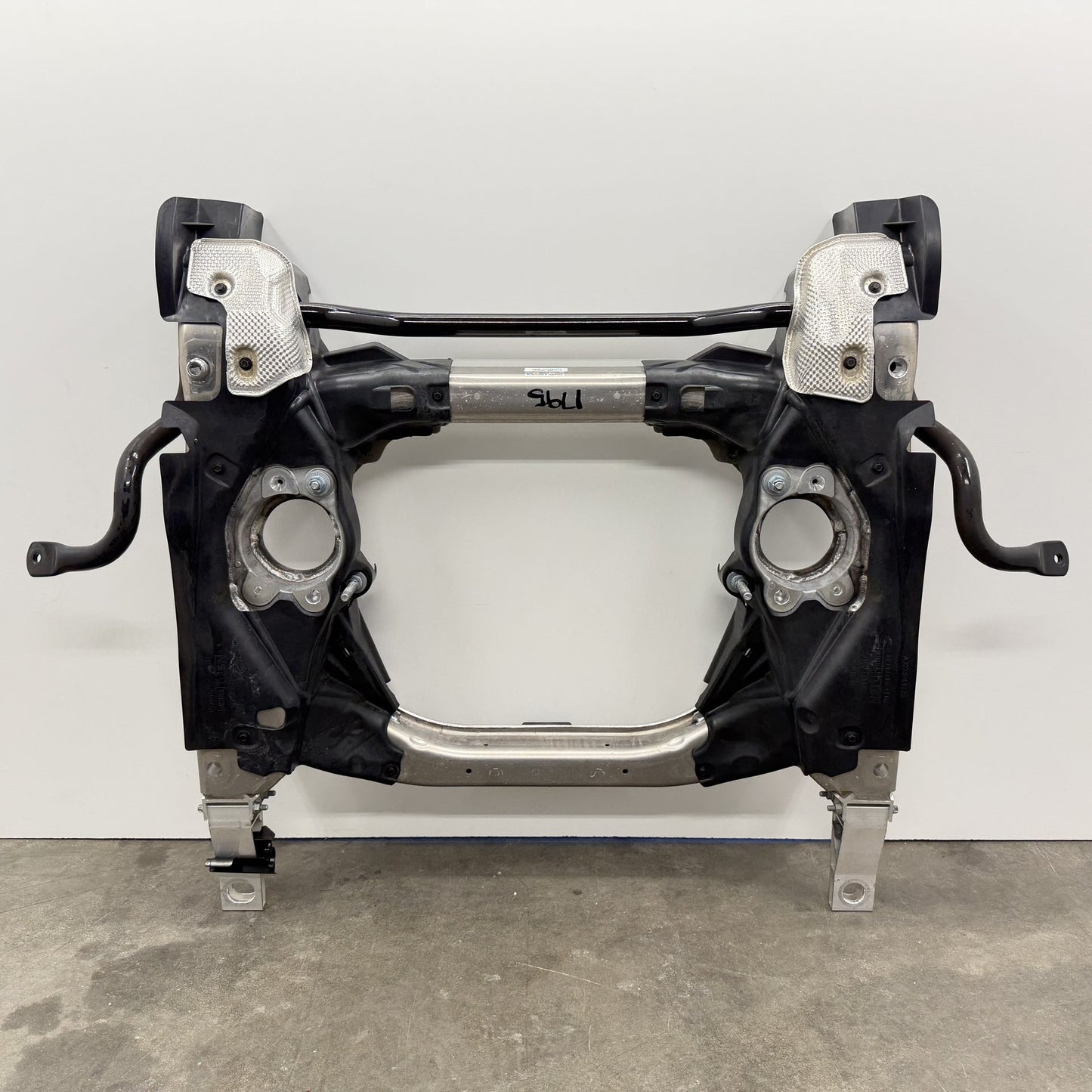 2014-2017 Mercedes S550 RWD W222 Front Subframe Crossmember Engine Cradle OEM