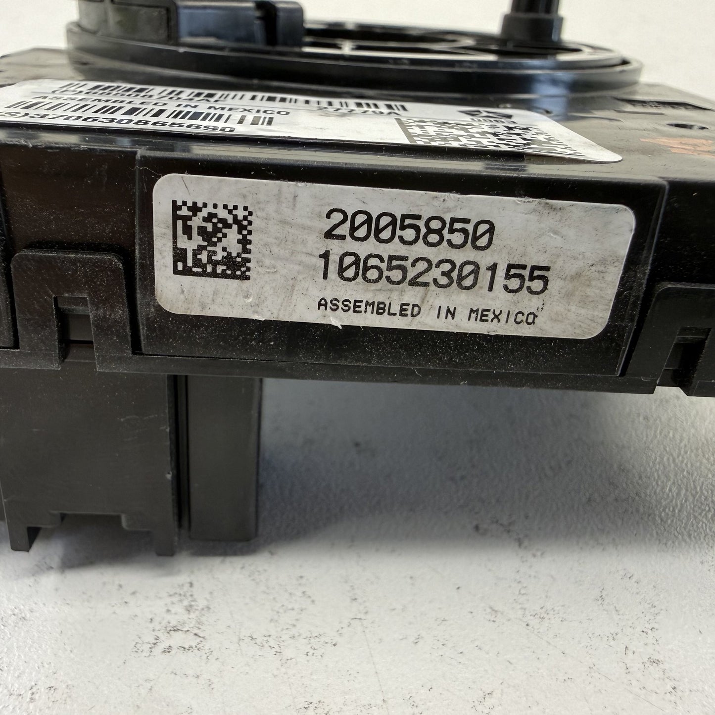2023-2024 Ram 2500 3500 Steering Combination Switch Clockspring 68508704AF OEM
