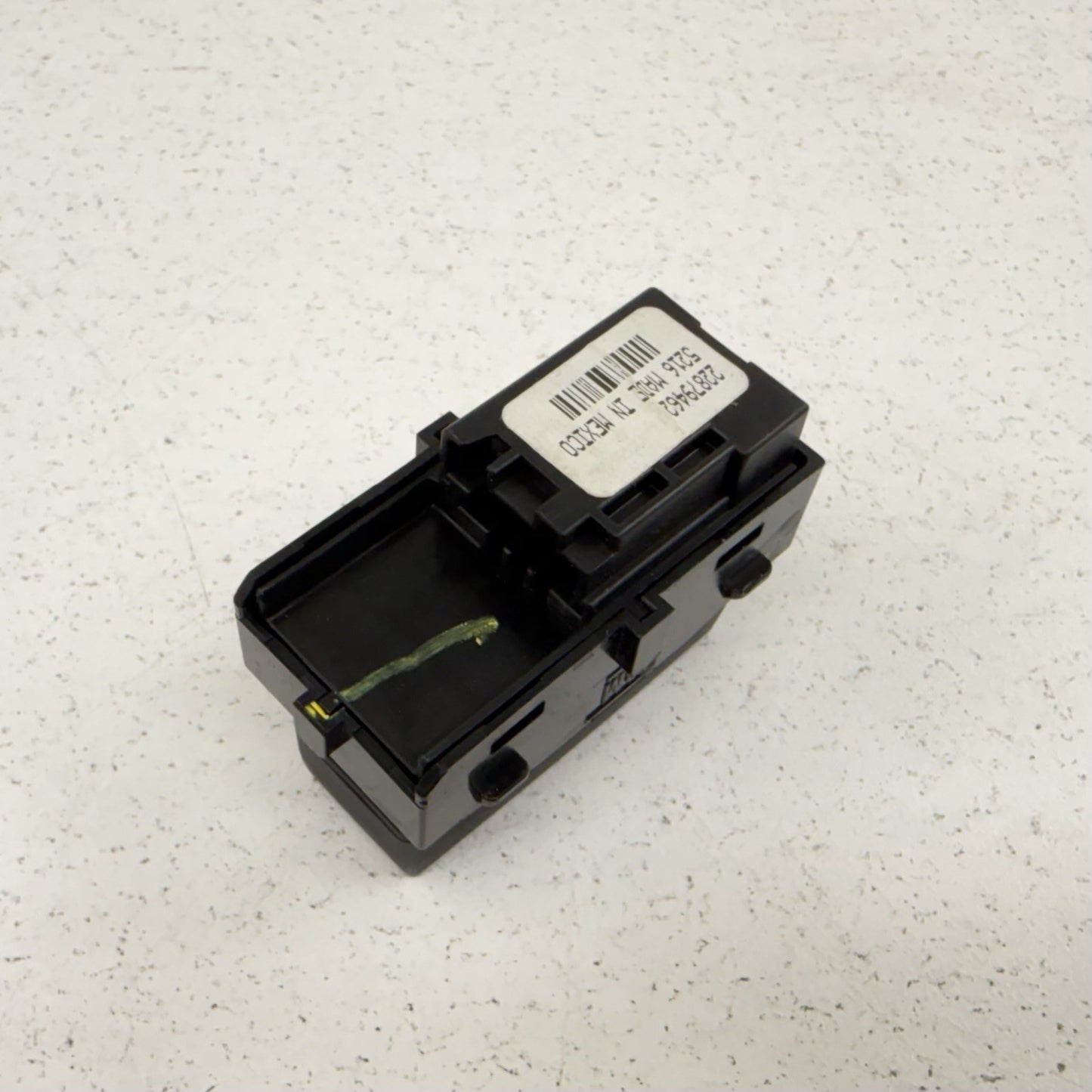 10-15 Chevrolet Camaro Passenger Right Door Window & Lock Switch Set OEM
