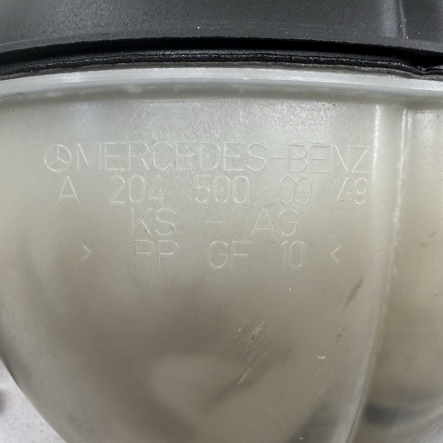 12-18 Mercedes W218 CLS550 Coolant Reservoir Overflow Expansion Tank OEM