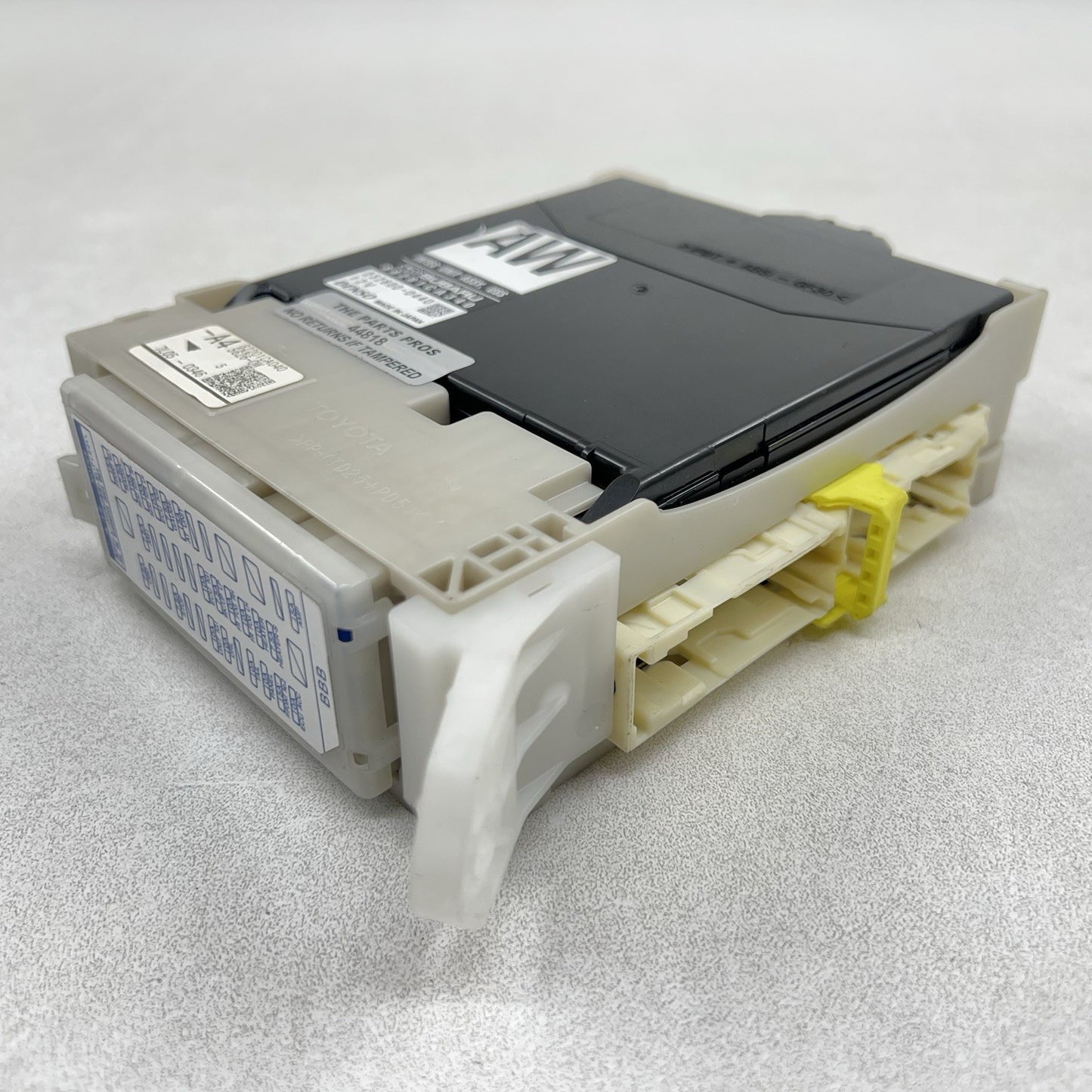 17-20 Subaru BRZ Integrated Body Control Module Fuse Relay Junction Box OEM