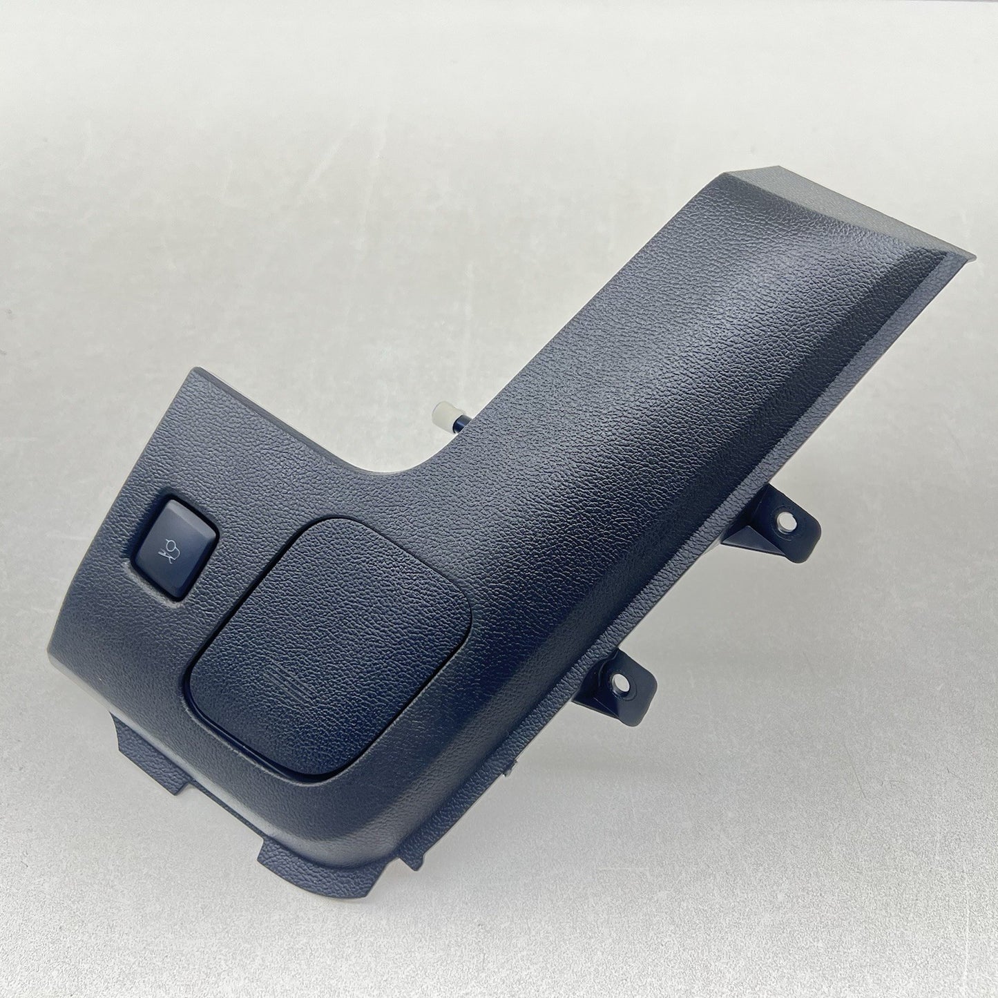 15-23 FORD MUSTANG GT DASH STORAGE COMPARTMENT TRAY TRIM WITH TRUNK SWITCH OEM
