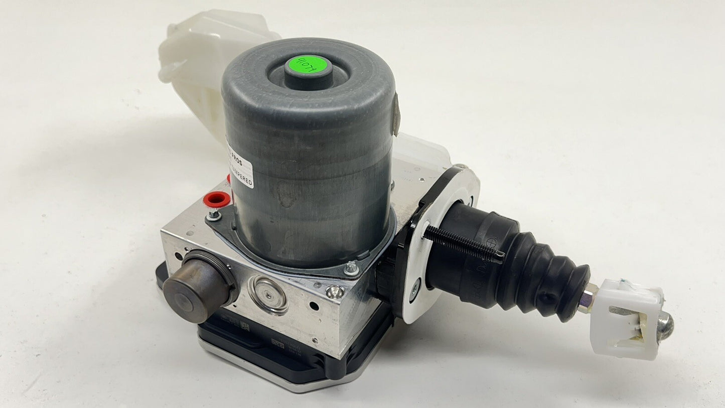 22-24 CADILLAC CT4 V BLACKWING ABS PUMP ANTI BRAKE LOCK PUMP MODULE 85106183 OEM