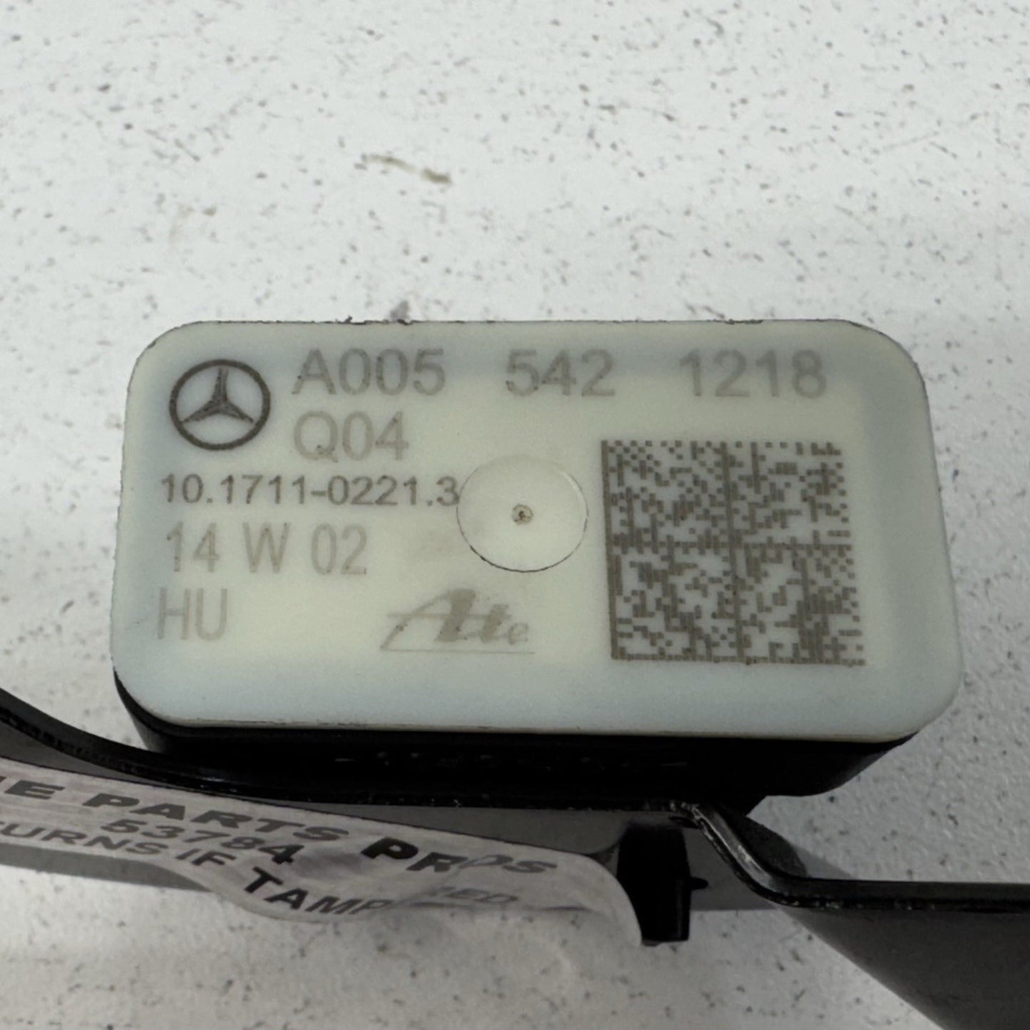 12-18 Mercedes W218 CLS550 Front Acceleration Sensor Pair 0055421218 OEM