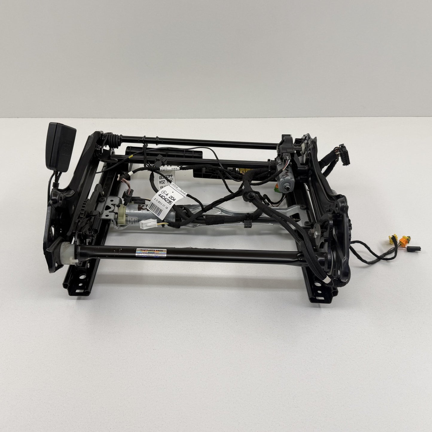 2008-2014 Mercedes-Benz C250 W204 Right Front Lower Seat Track Rail Frame OEM