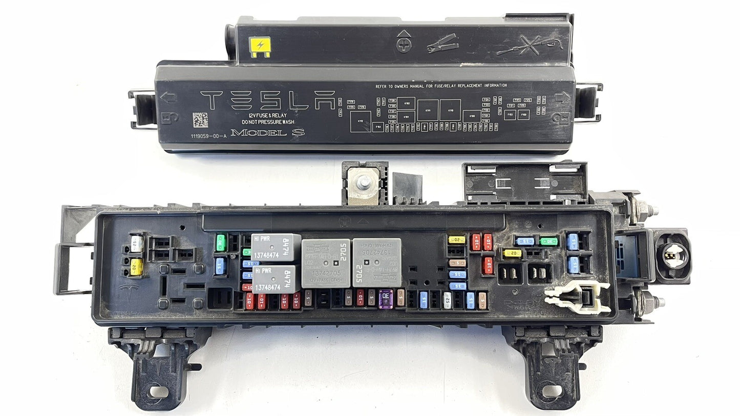17-20 TESLA MODEL S FRONT FUSE RELAY JUNCTION BOX MODULE 1094405-00-D OEM