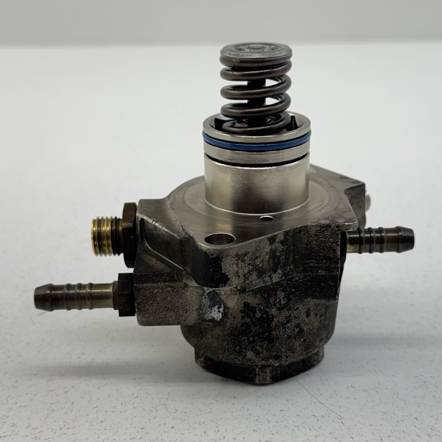 Audi R8 Lamborghini Huracan 5.2L V10 High Pressure Fuel Pump HPFP Pair OEM