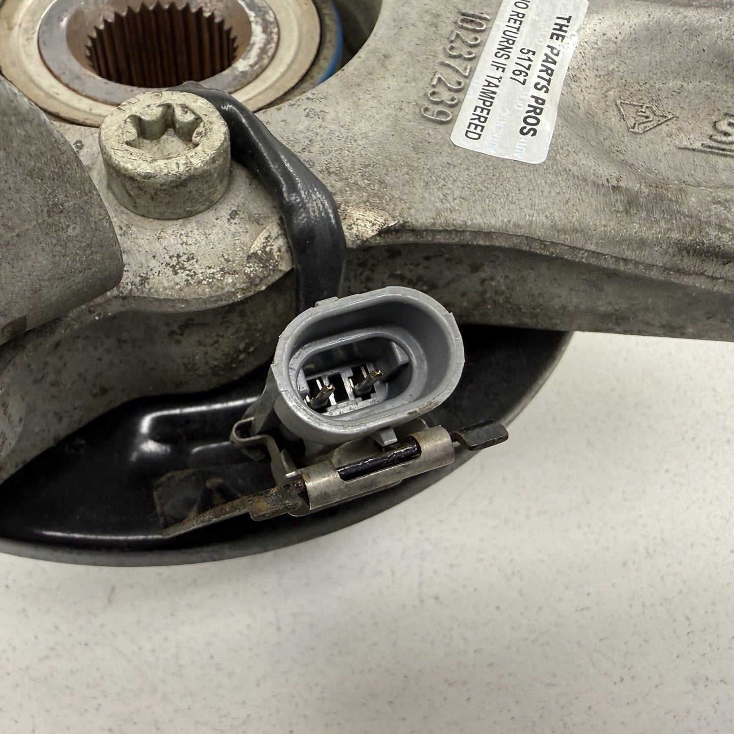 01-04 Chevrolet Corvette C5 Z06 Right Rear Knuckle Hub W/ Control Arm Set OEM