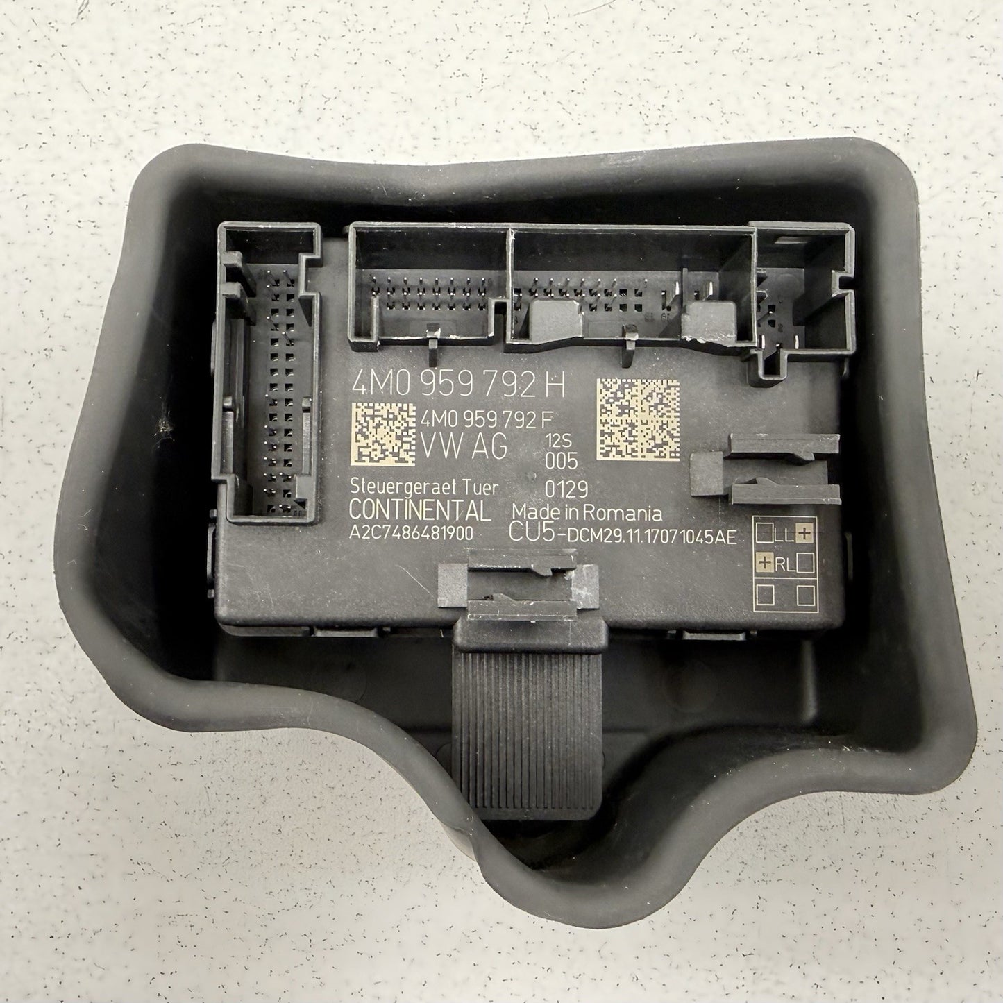 18-20 Audi S5 Passenger Right Front Door Control Module 4M0959792H OEM