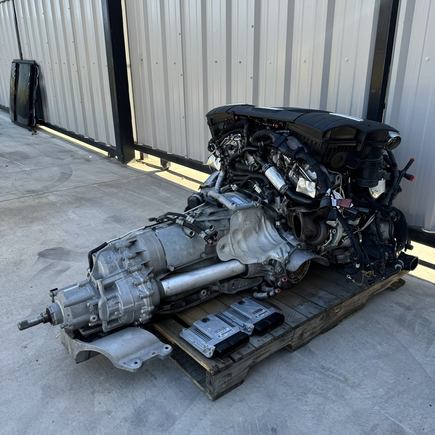 14-18 Bentley Flying Spur W12 Twin Turbo Complete Engine With Transmission OEM