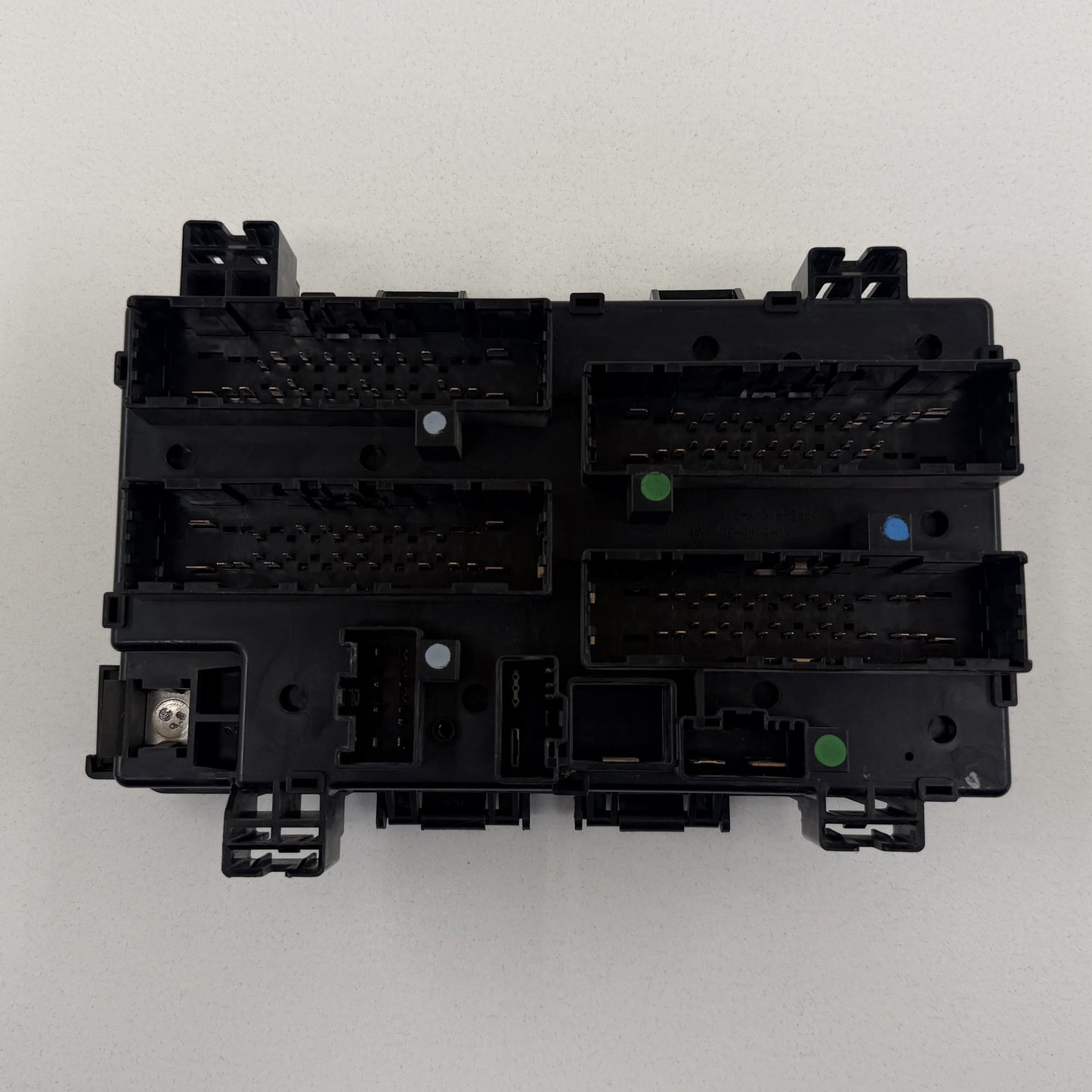2023-2024 Ram 2500 3500 Intelligent Power Distribution Fuse Box 68547200AA OEM