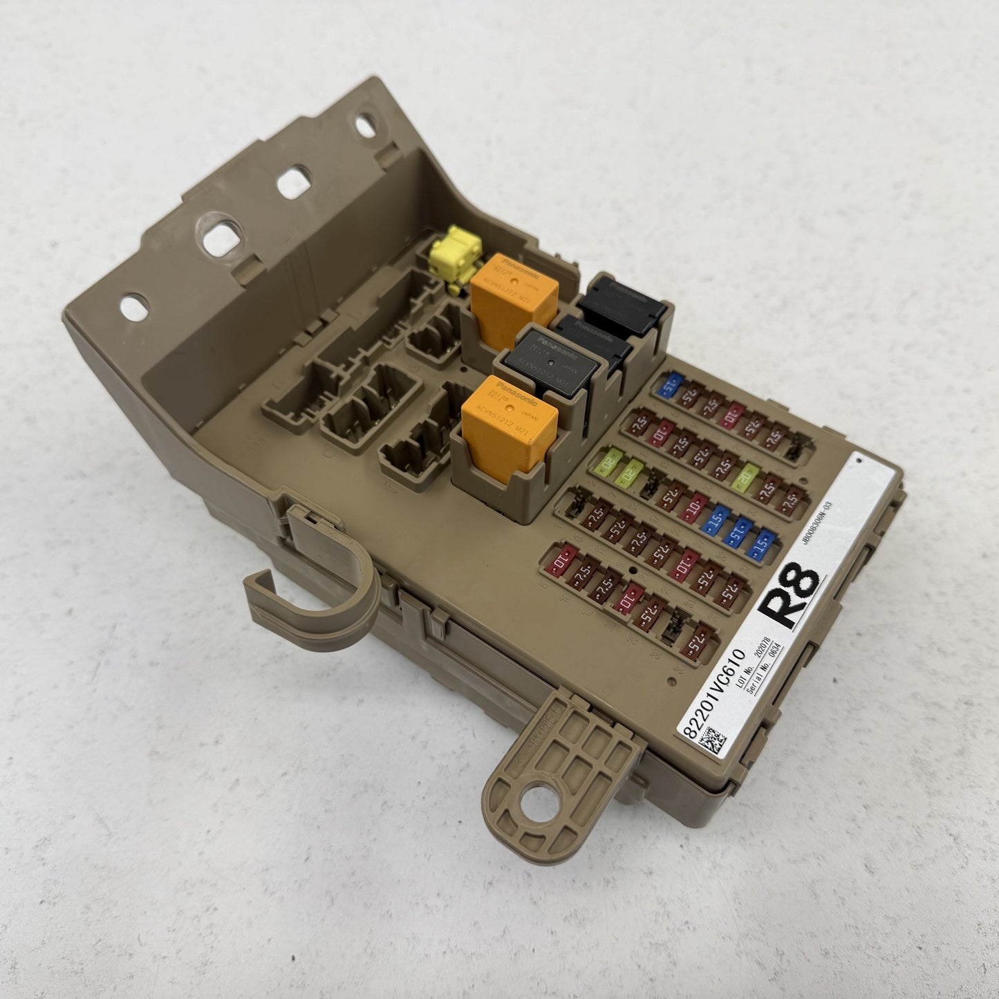 2022-2023 Subaru WRX Interior Cabin Fuse Relay Junction Box 82201VC610 OEM