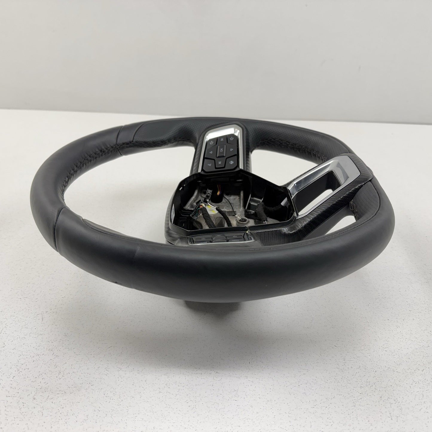 24-26 Ford Mustang GT Premium Steering Wheel W/ Controls Manual Transmission OEM