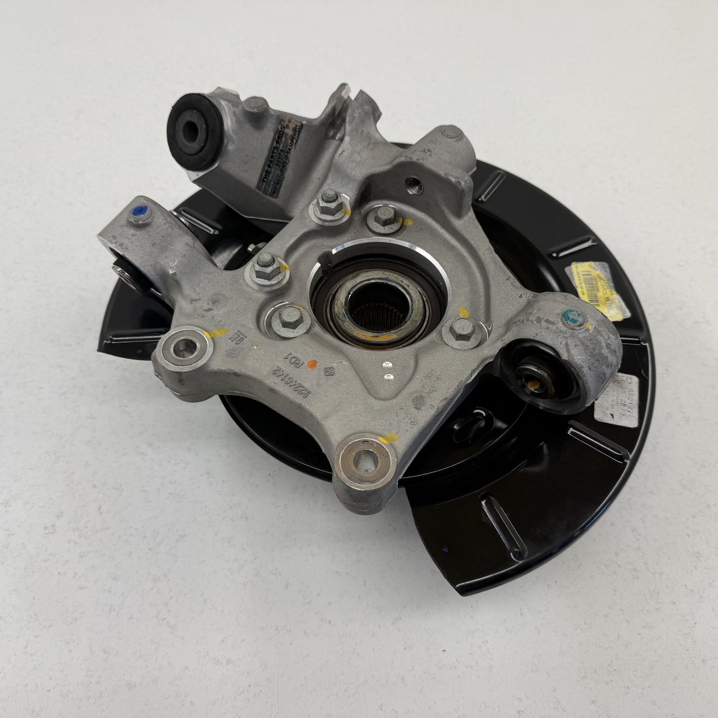 2010-2015 Chevrolet Camaro SS Right Rear Spindle Knuckle Hub Wheel Bearing OEM