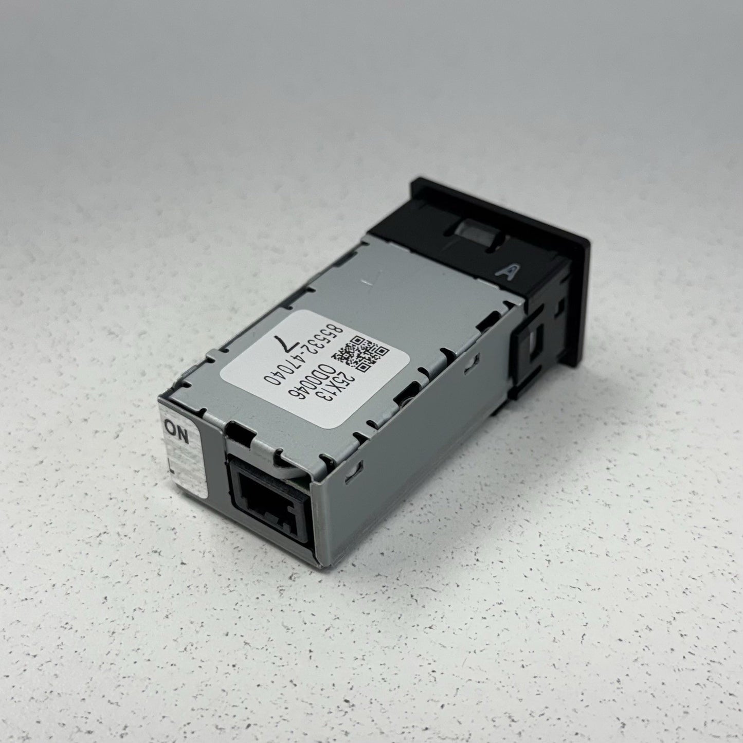 23-26 Toyota Prius Center Console USB Type C Charger Hub Port 85532-47040 OEM