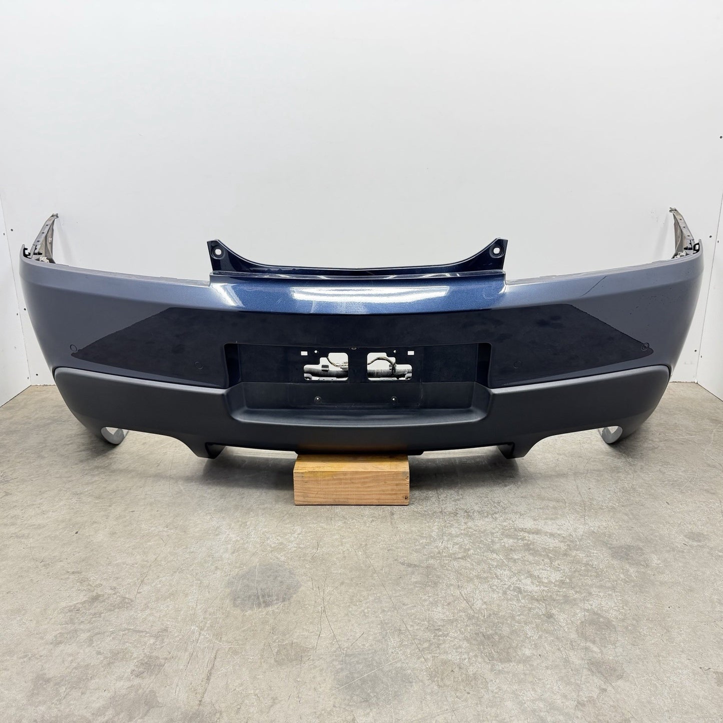 14-15 Chevrolet Camaro SS 1LE Rear Bumper Cover Complete W/ Sensors Diffuser OEM