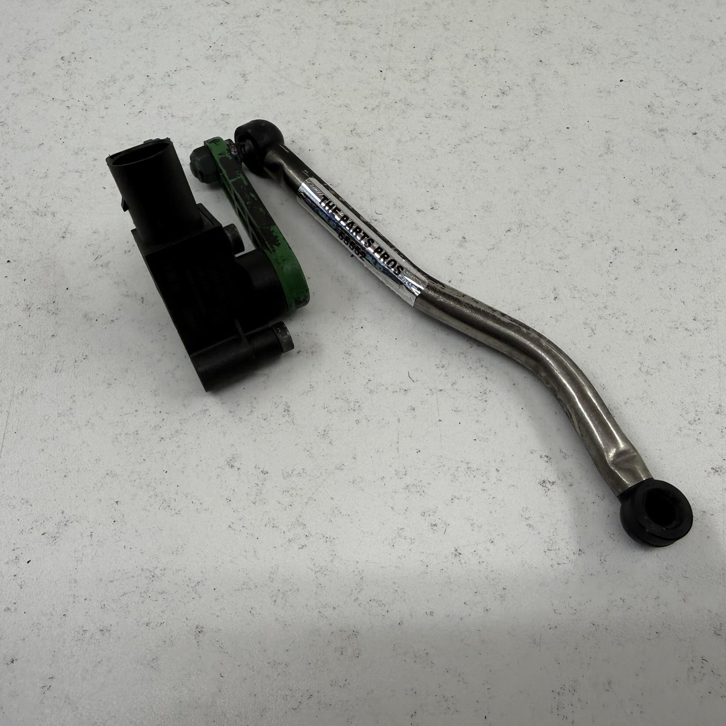 14-18 Bentley Flying Spur Right Front Suspension Ride Height Level Sensor OEM