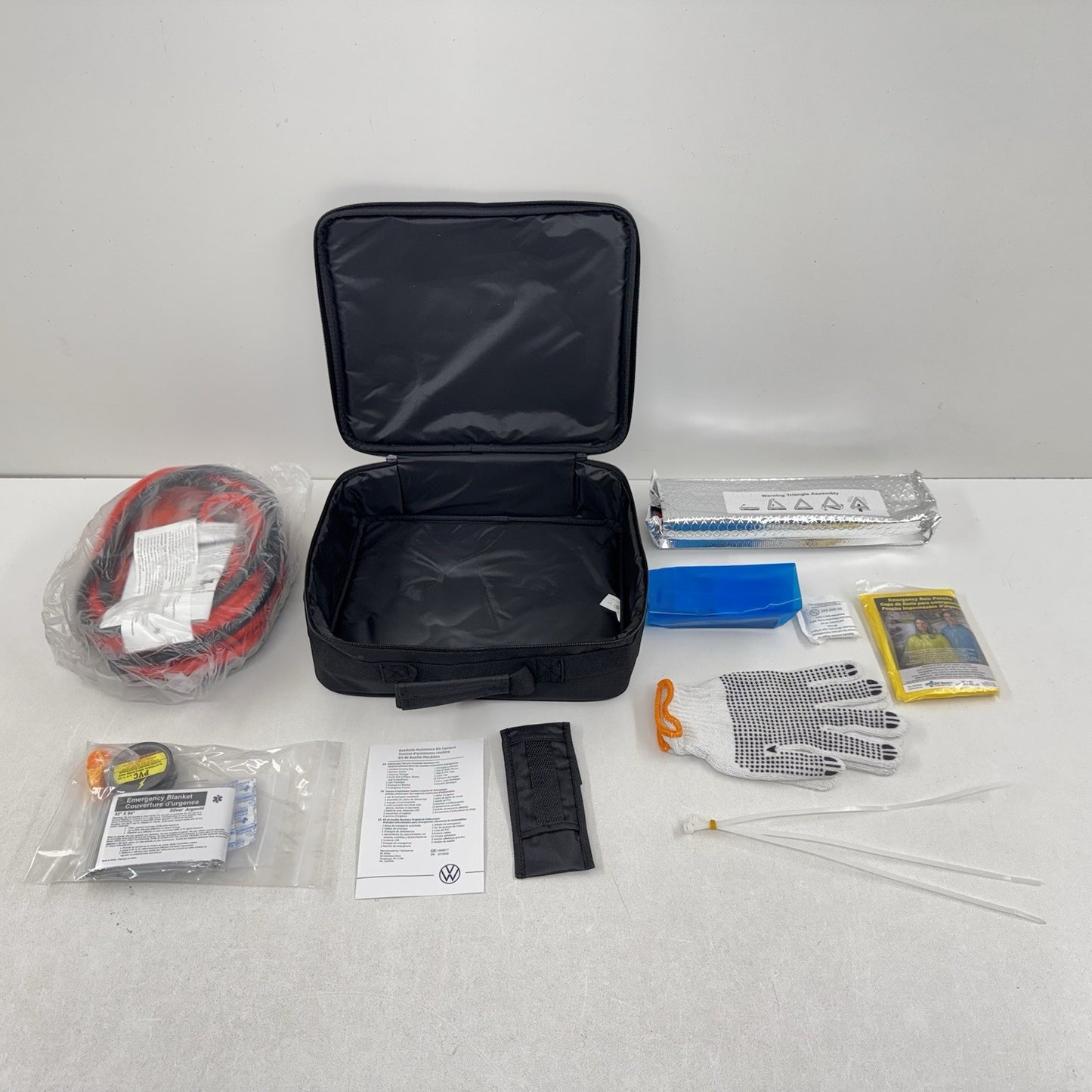 22-25 VOLKSWAGEN GOLF R MK8 EMERGENCY ROADSIDE ASSISTANCE KIT 000093059AH OEM