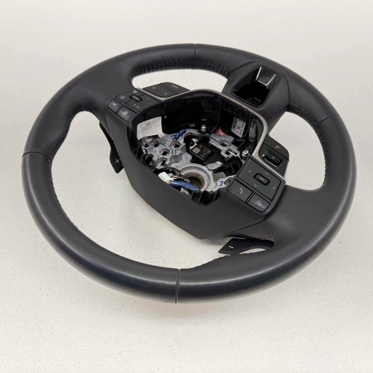 25-26 Toyota Camry XSE Heated Steering Wheel With Controls Leather Black OEM