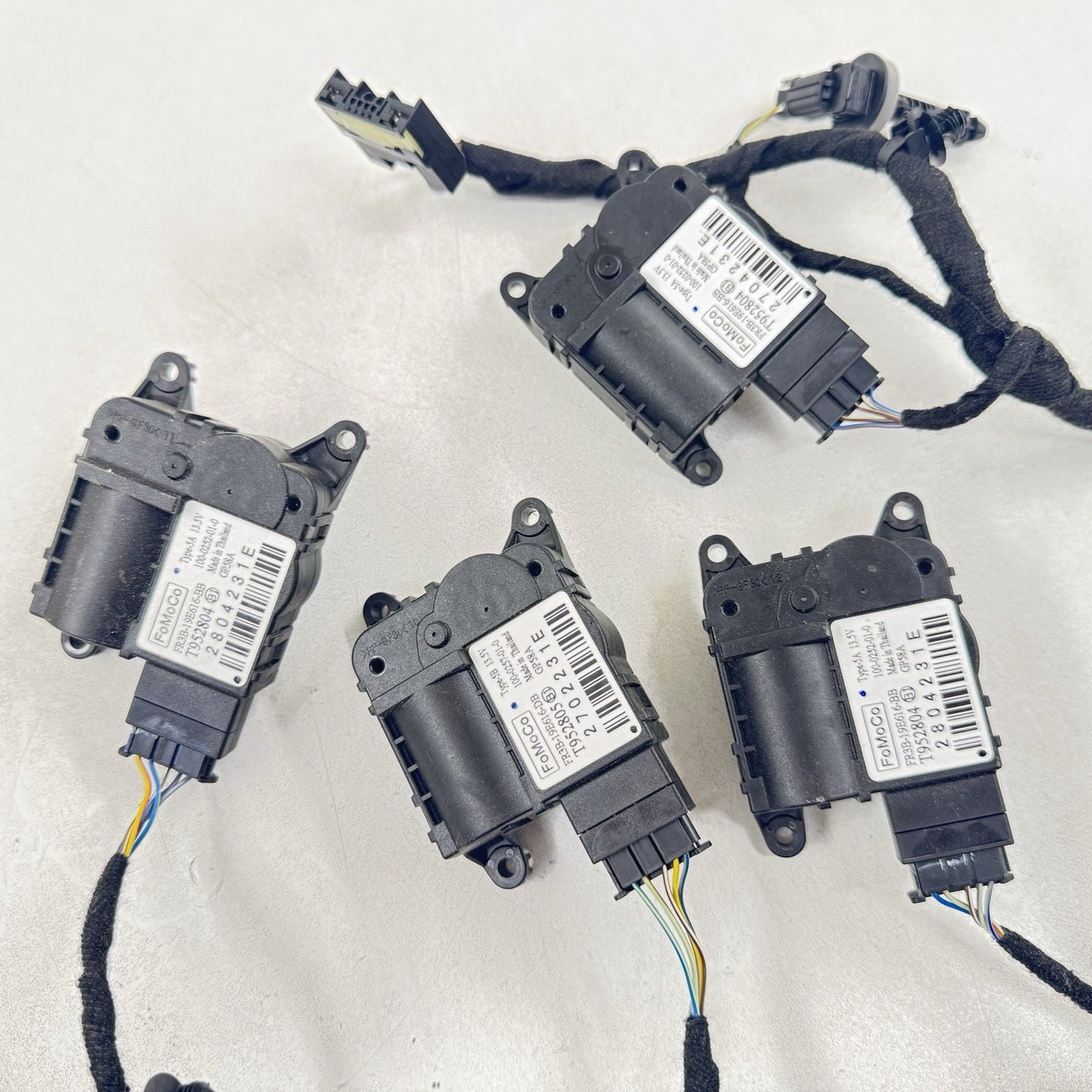 24-25 Ford Mustang GT HVAC Box Heater AC Flap Motor Air Mix Actuator Set OEM