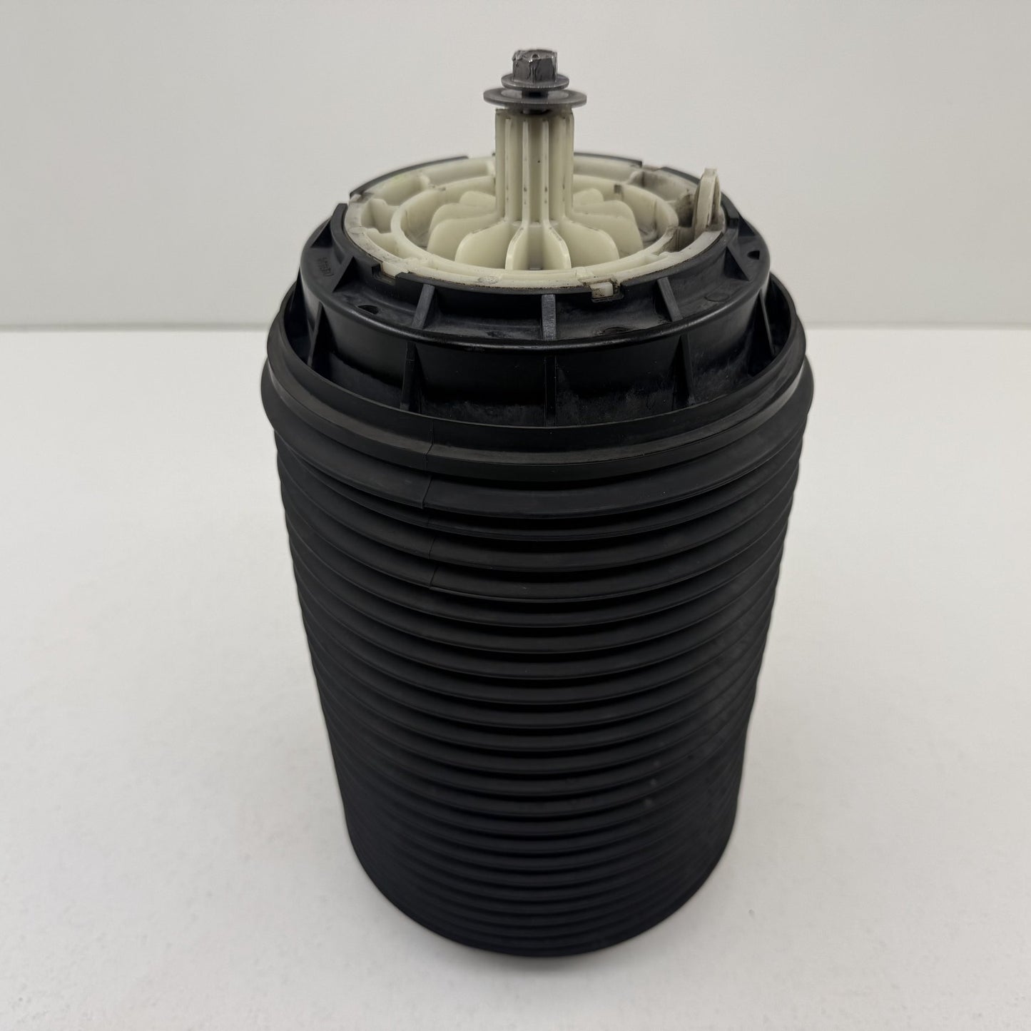 2022-2024 Rivian R1S Driver Left Rear Air Suspension Shock Absorber Bag OEM