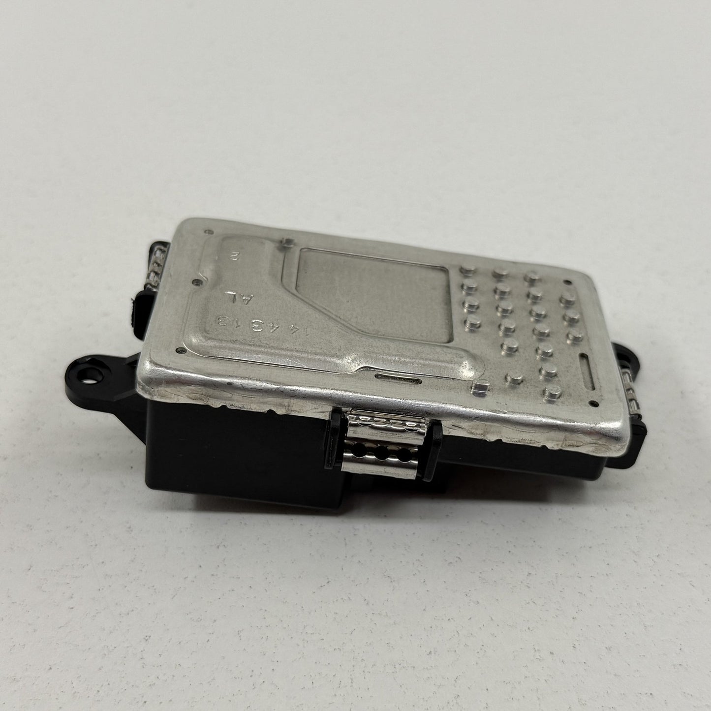 2008-2014 Mercedes-Benz C250 W204 HVAC Blower Motor Resistor 2128702110 OEM