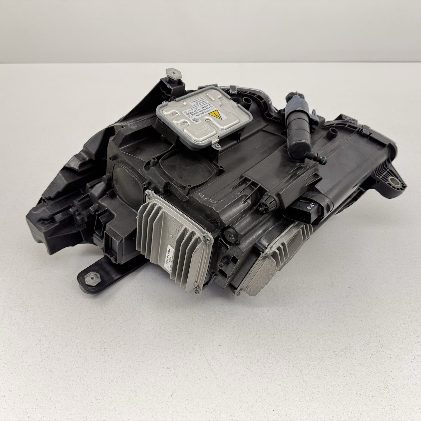 12-14 Mercedes CLS550 CLS63 W218 Passenger Right Front Headlight Lamp HID OEM