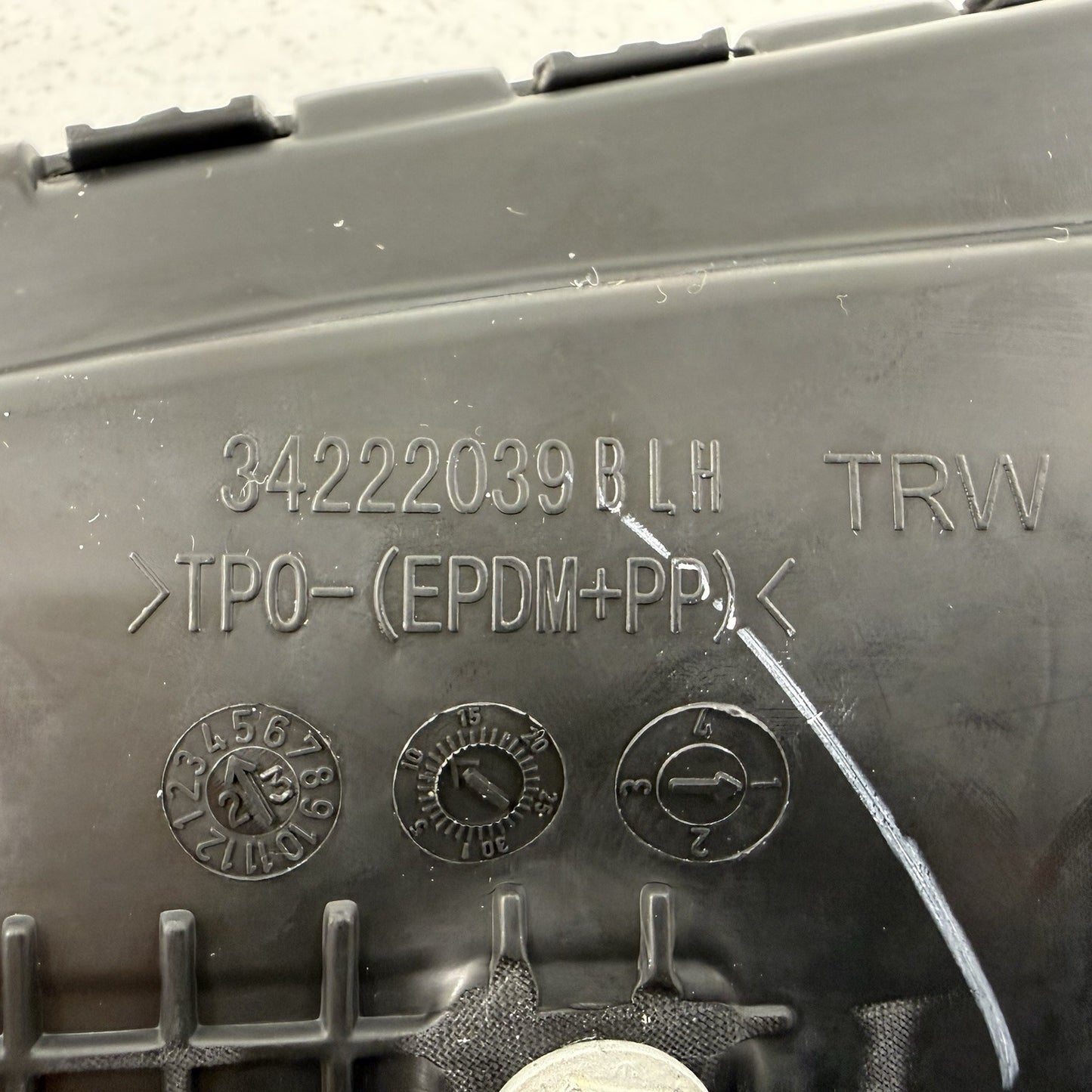 18-24 BMW G01 X3 Driver Left Front Seat Airbag Air Bag SRS 7416265 OEM