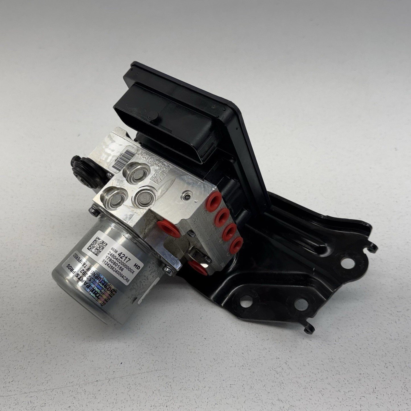24-25 Silverado Sierra 2500 3500 Diesel Anti Brake Lock Pump Module ABS Pump OEM