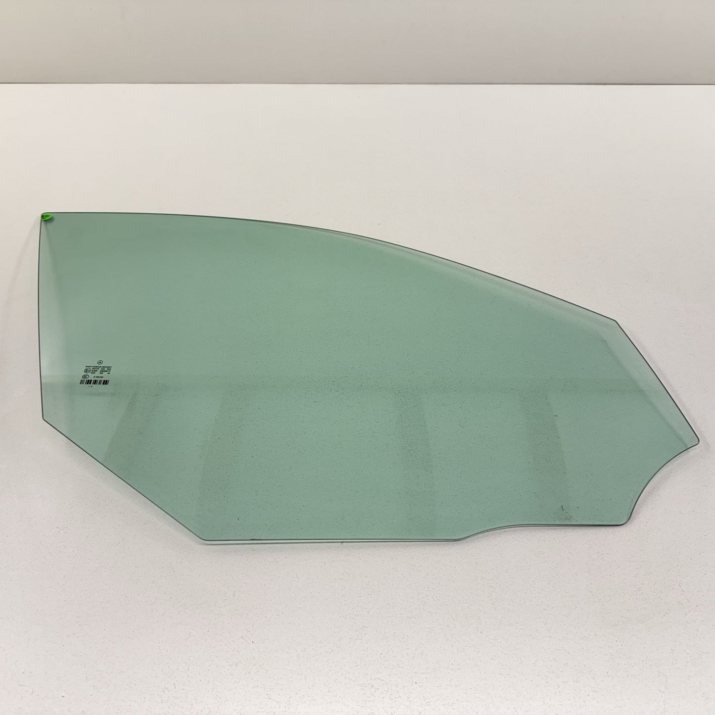 10-16 Mercedes W212 E350 Passenger Right Front Door Glass Window OEM
