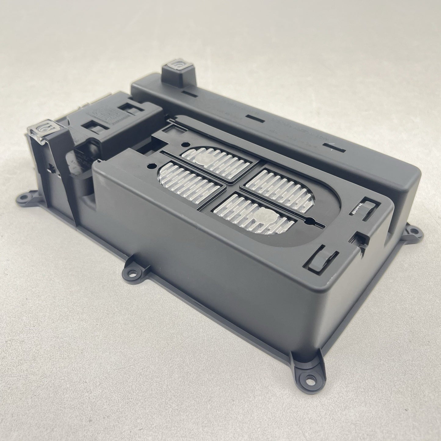 20-24 AUDI A4 CENTER CONSOLE WIRELESS CHARGE PHONE CHARGING W/ SURROUND TRIM OEM