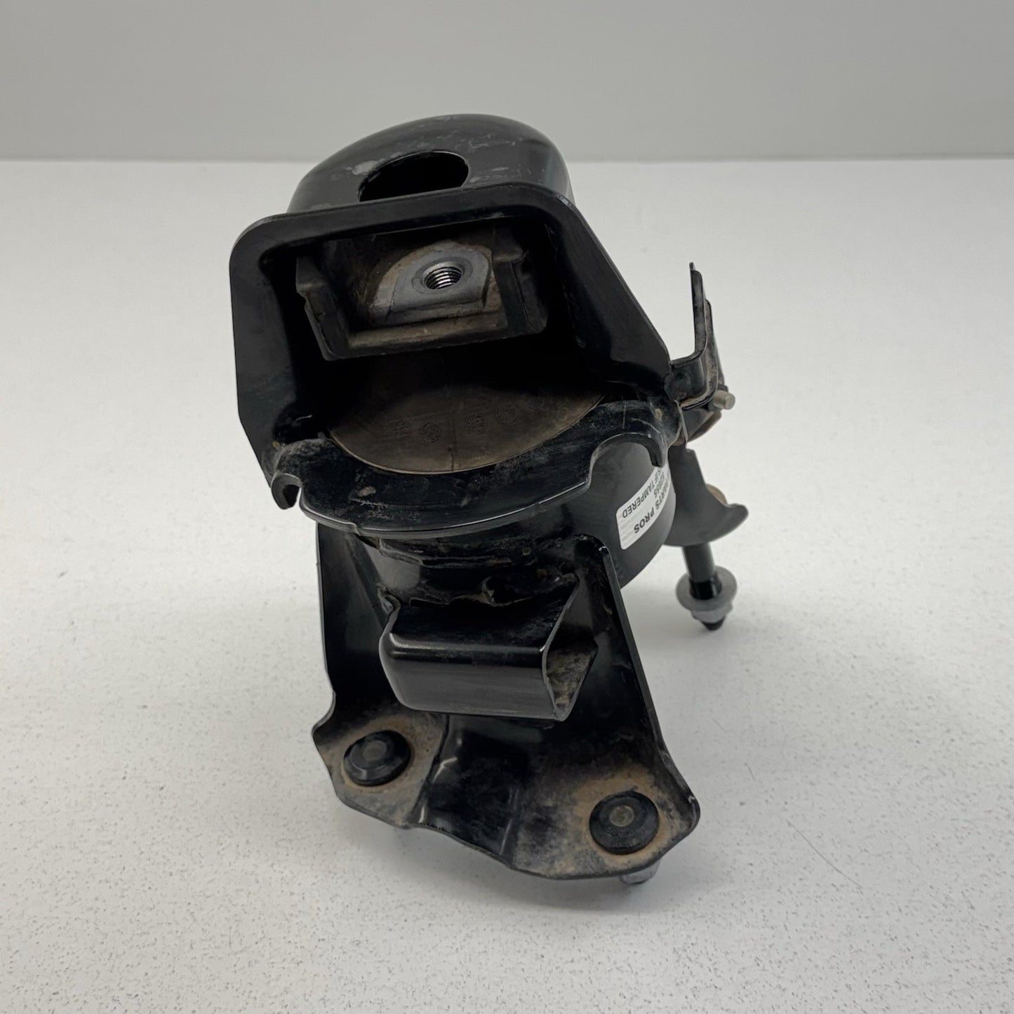 25-26 Toyota Camry Rear Center Engine Motor Mount OEM