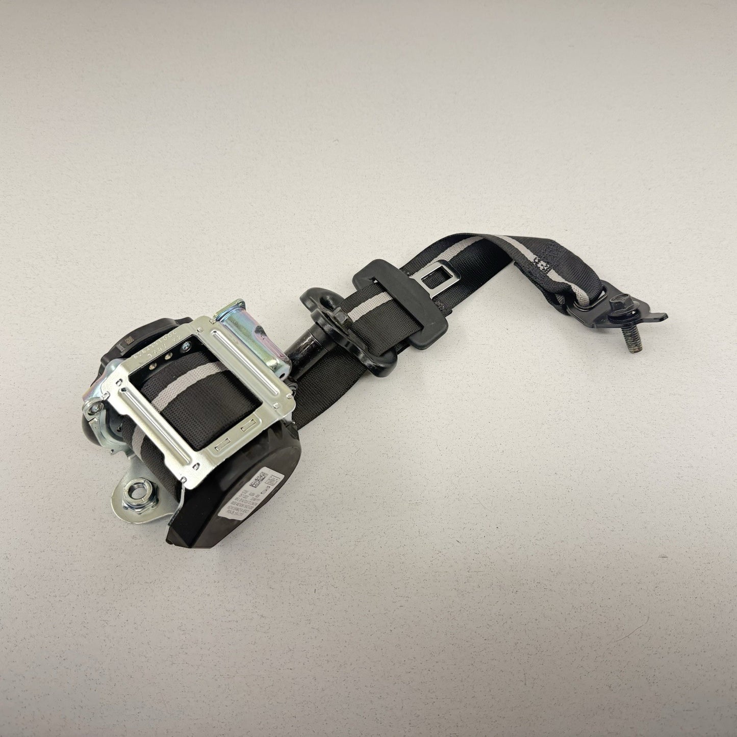 24-26 Ford Mustang Right Rear Seatbelt Seat Belt Retractor PR3B-C611E50-LC OEM
