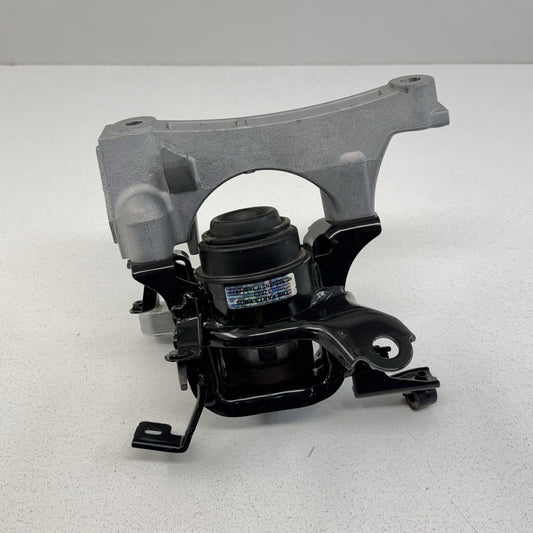 25-26 Toyota Camry Passenger Right Side Motor Engine Mount Support Bracket OEM