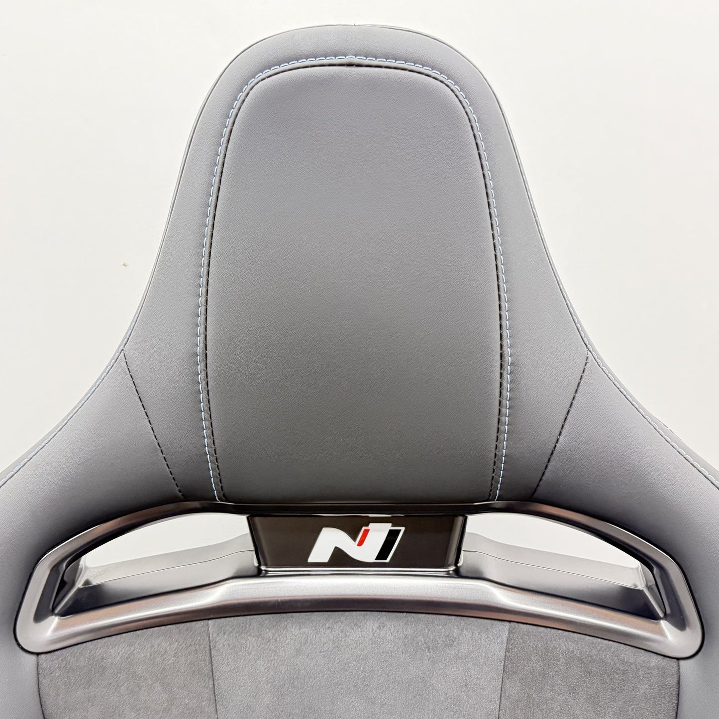 22-26 Hyundai Elantra N Front N Light Sport Bucket Seat Pair Leather & Suede OEM