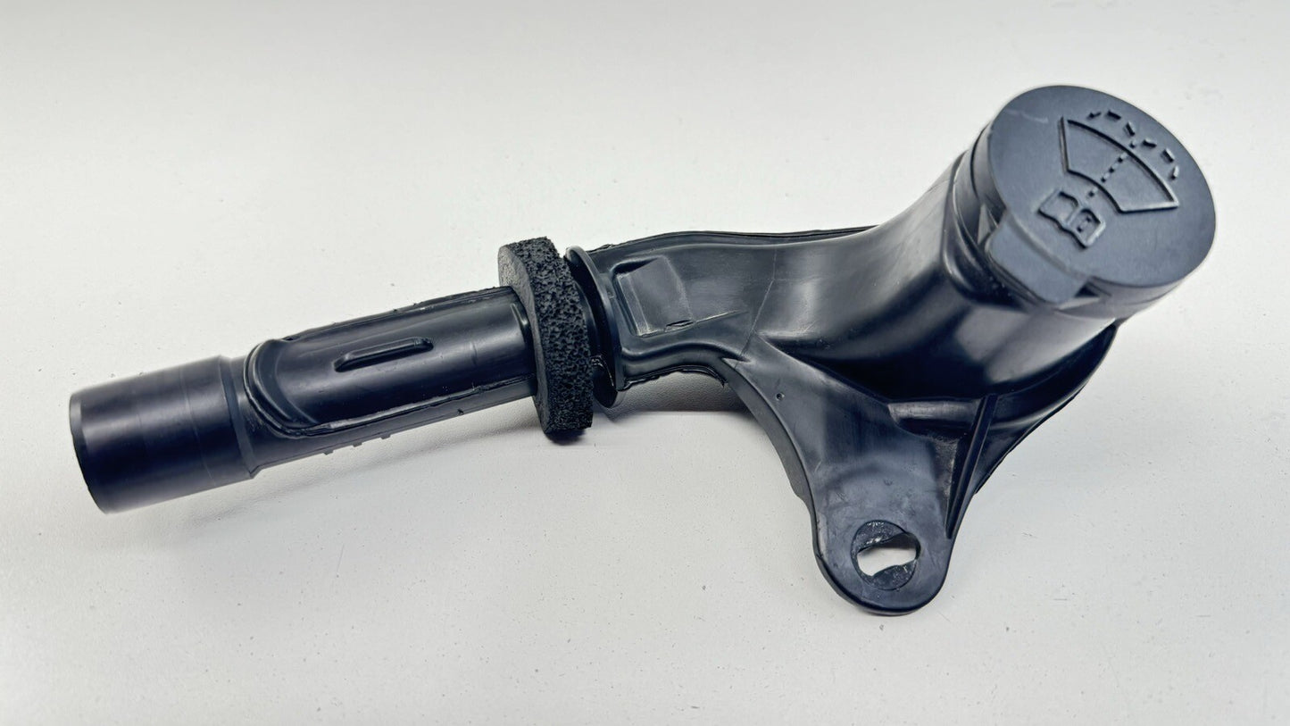 20-23 CADILLAC CT4 WINDSHIELD WASHER RESERVOIR FILLER NECK TUBE HOSE PIPE OEM