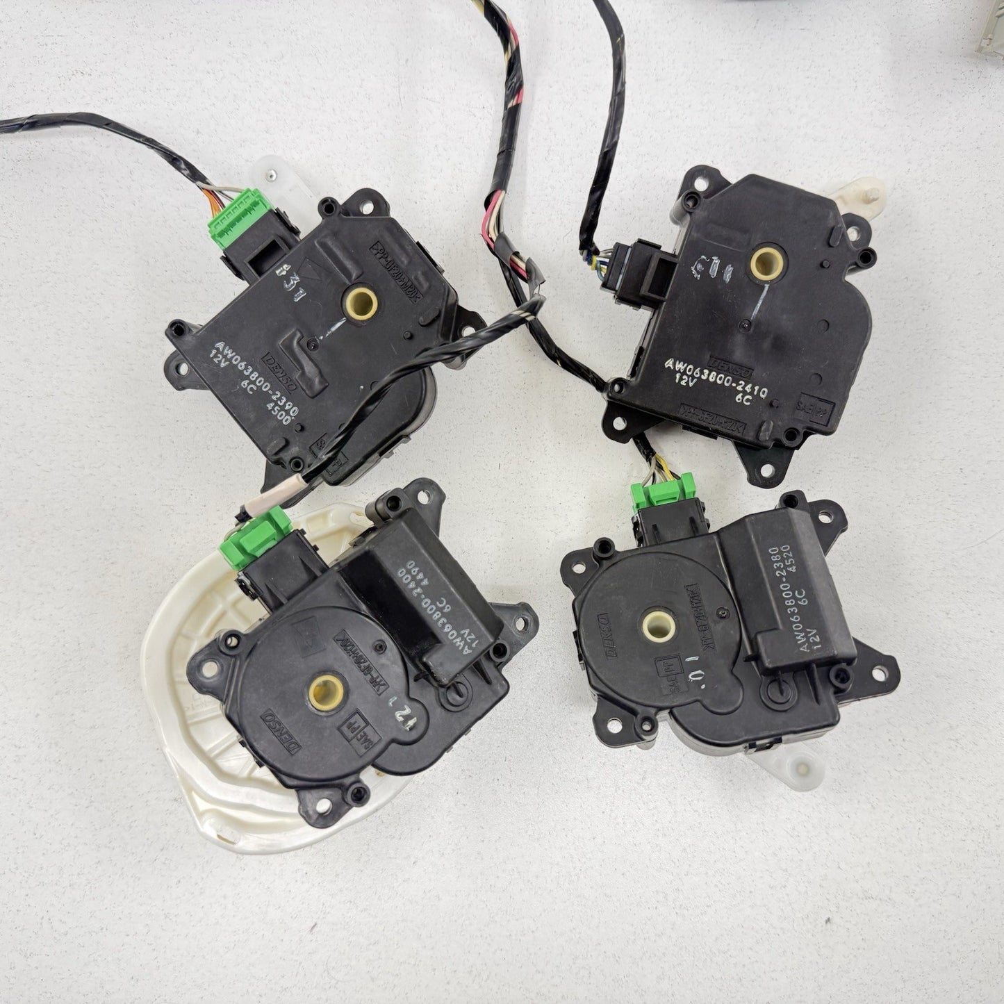 16-24 Chevrolet Camaro HVAC Box AC Flap Motor Air Mix Actuator Set OEM