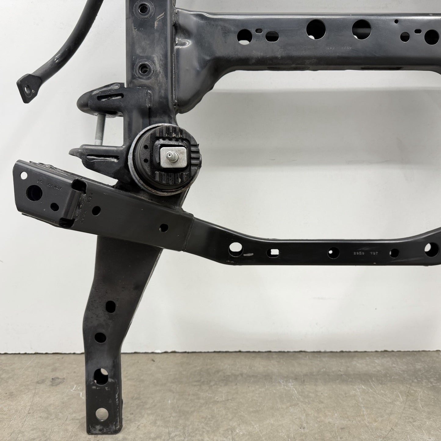 12-15 Chevrolet Camaro SS Front Subframe Crossmember Cradle W/ Sway Bar OEM