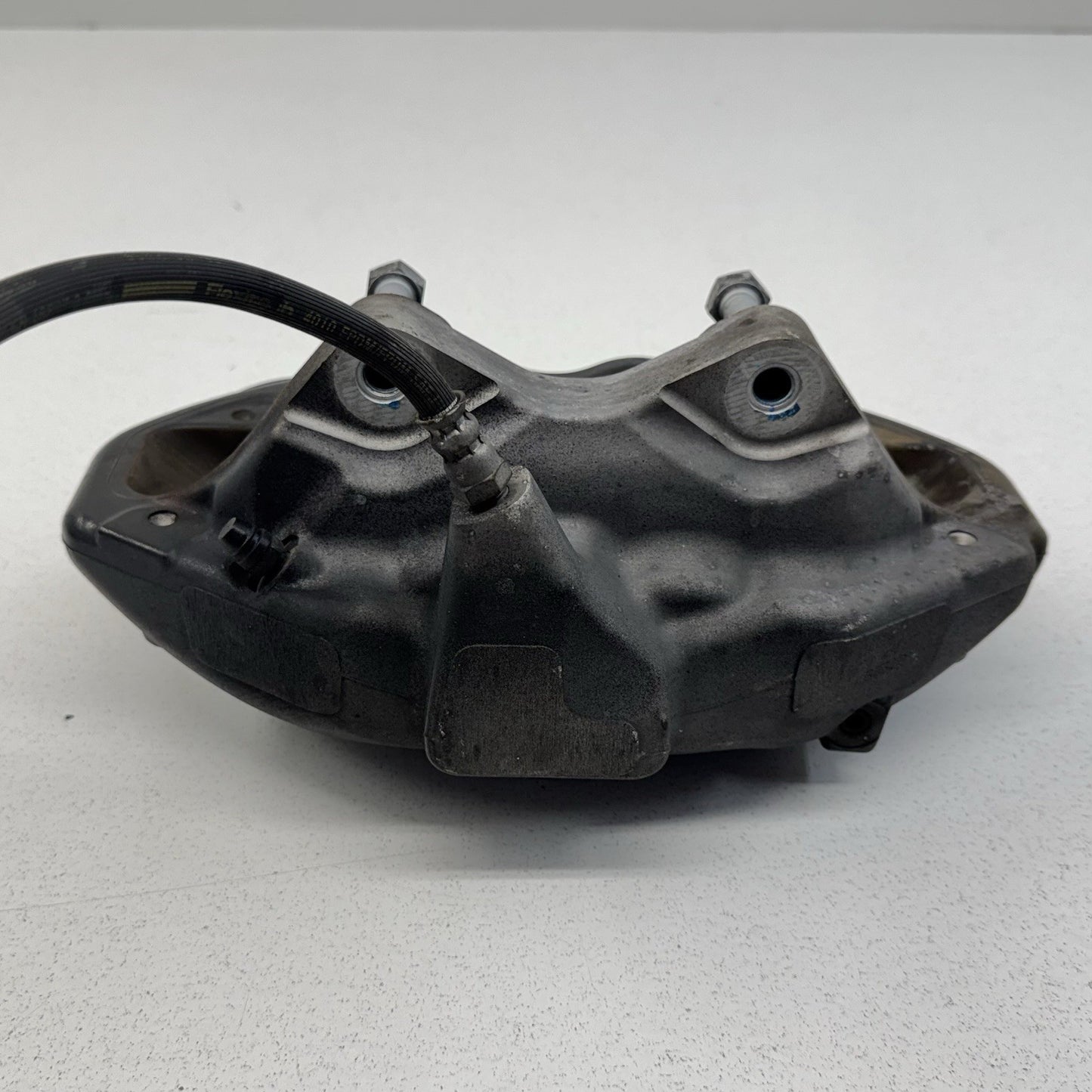 12-18 Mercedes W218 CLS550 Front Brembo Brake Caliper Pair Left & Right OEM