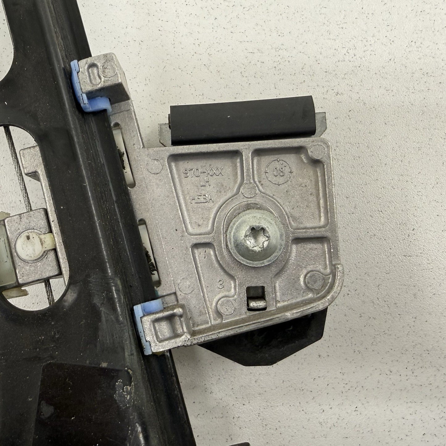 08-15 Audi TT Roadster Driver Left Door Window Regulator 8J0837461D OEM
