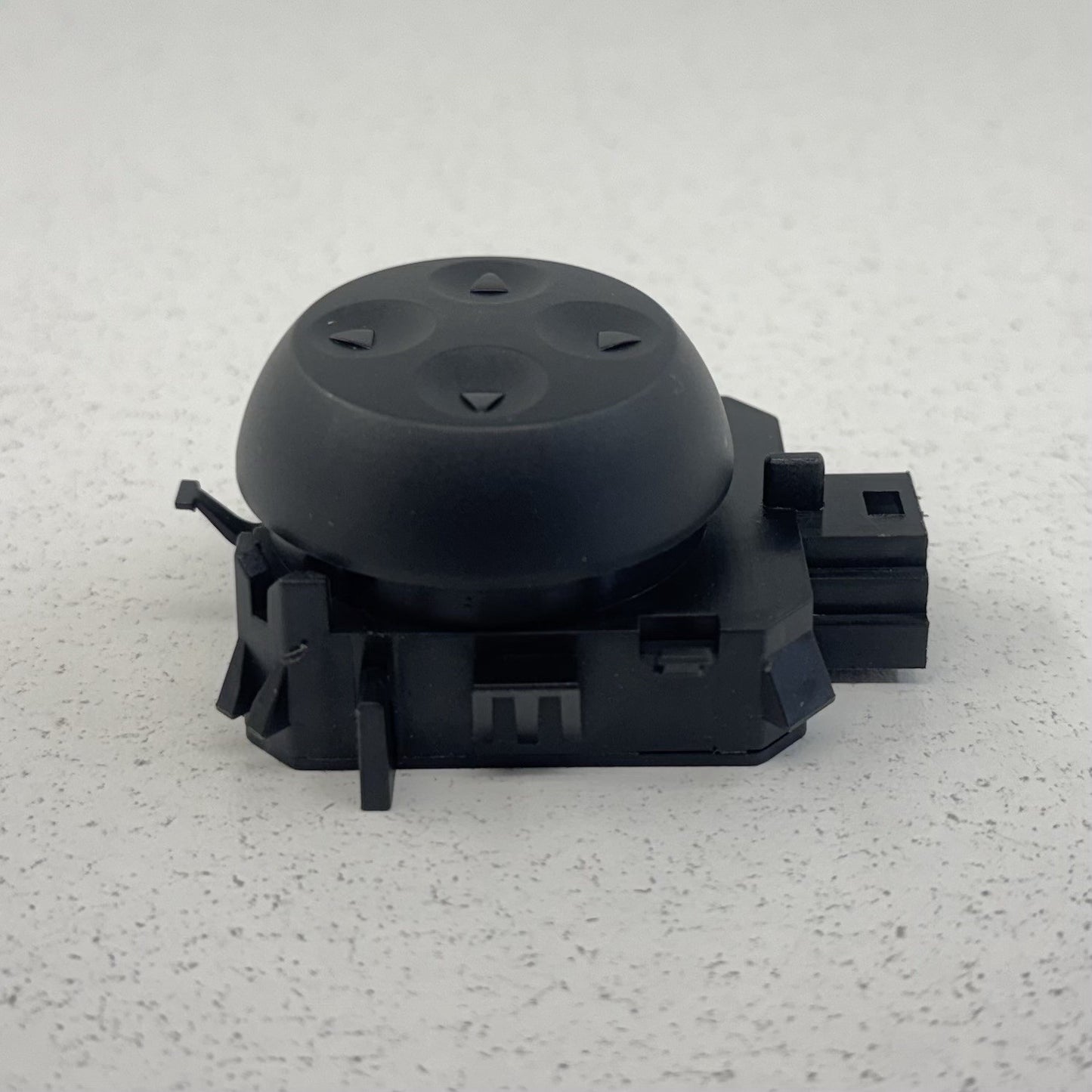 10-16 Mercedes W212 E350 Passenger Right Front Seat Lumbar Control Switch OEM