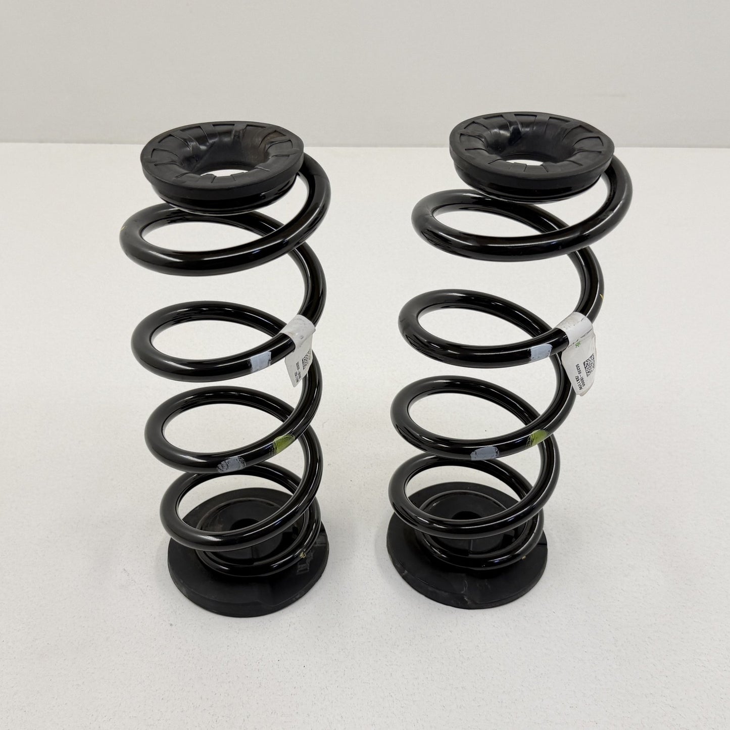 22-26 Hyundai Elantra N Rear Suspension Coil Spring Pair 55330-IB000 Factory OEM
