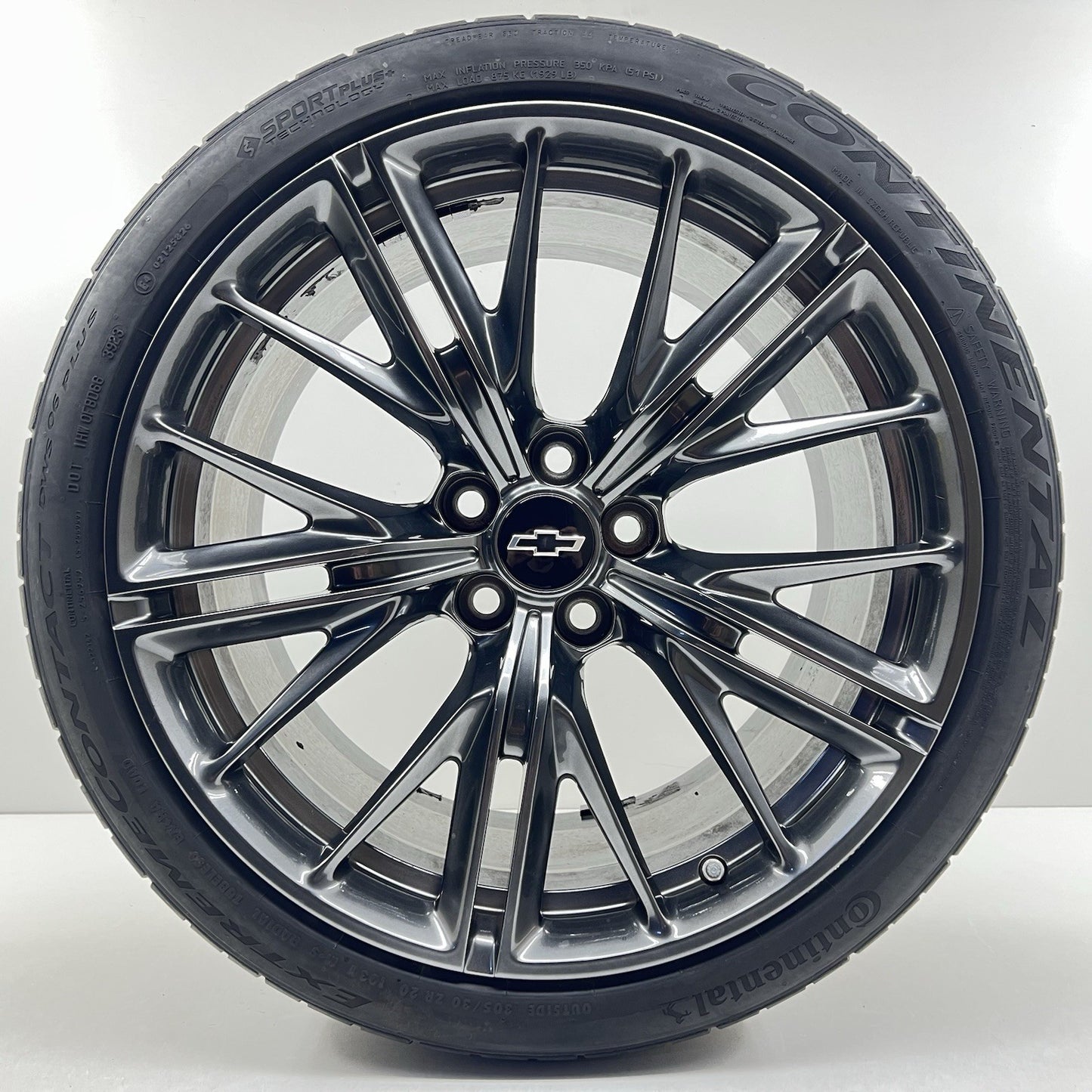 17-24 Chevrolet Camaro ZL1 Rear Wheel Rim With Tire 20" 20x11 Factory OEM