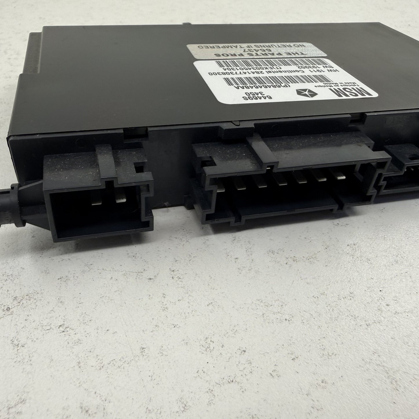 2016-2026 Dodge Durango Front Seat Memory Control Module 68464648AA OEM