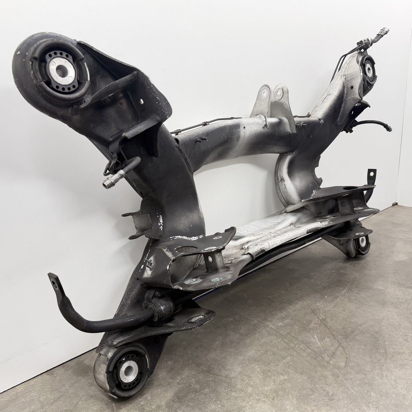 2014-2018 Bentley Flying Spur Rear Subframe Crossmember Cradle Carrier OEM