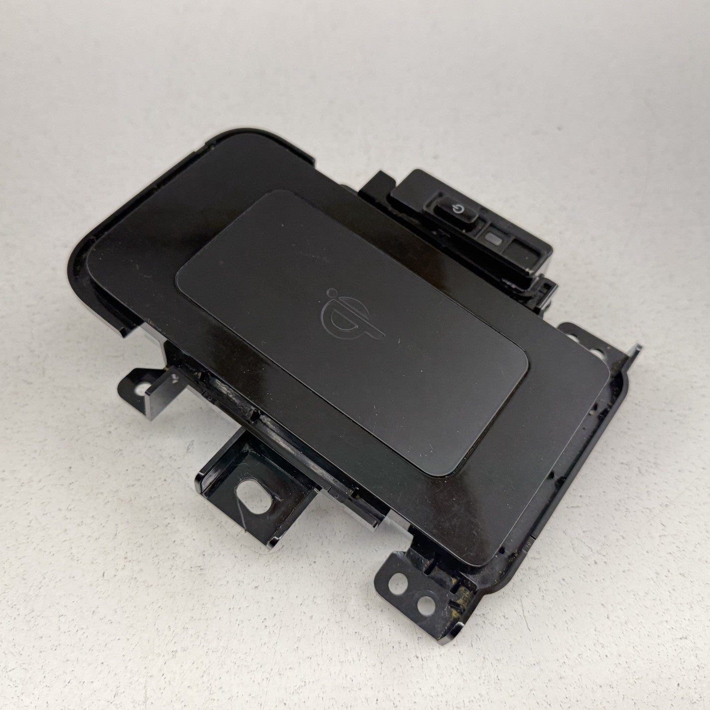 19-22 Toyota Prius / Prius Prime Wireless Phone Charging Pad Control Module OEM