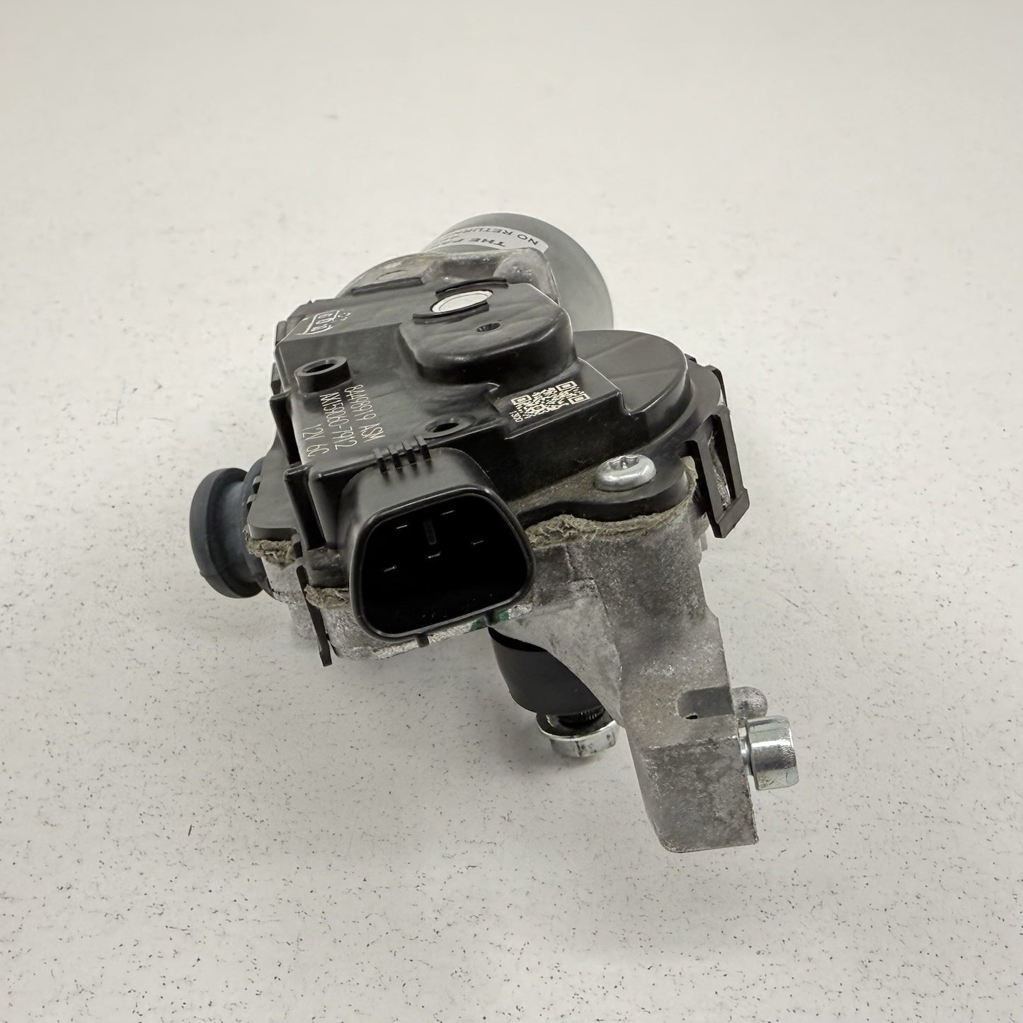16-24 Chevrolet Camaro Front Windshield Wiper Motor 84498919 OEM