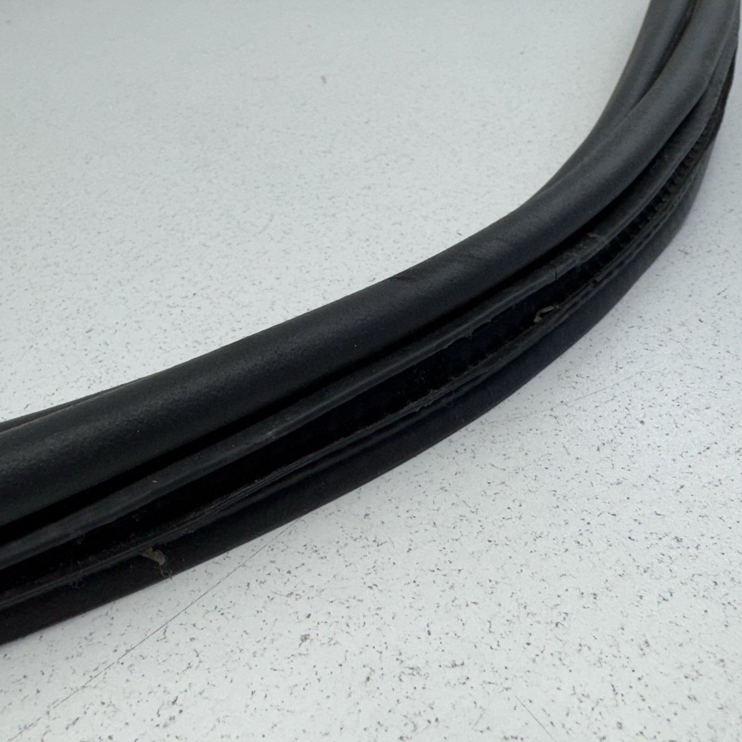 16-24 Chevrolet Camaro Rear Trunk Weatherstrip Seal Rubber 84126265 OEM