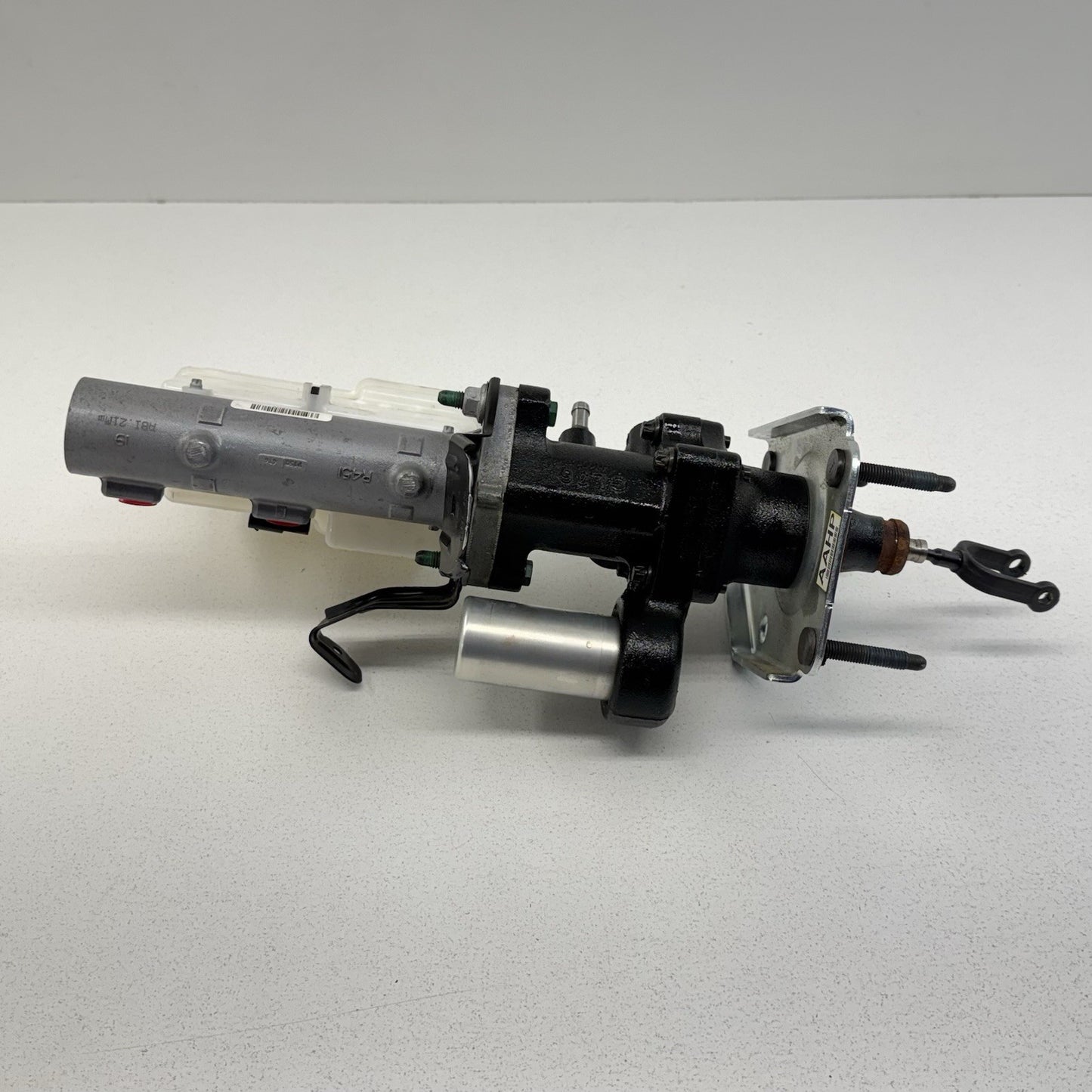 24-25 Silverado Sierra 2500 3500 Power Brake Booster With Master Cylinder OEM