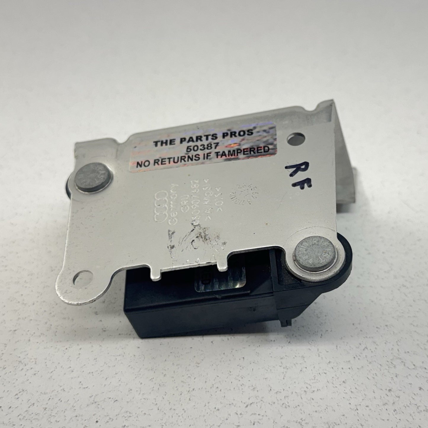 17-23 Audi R8 Right Front TPMS Sensor Tire Pressure Monitor Module 7PP907283 OEM